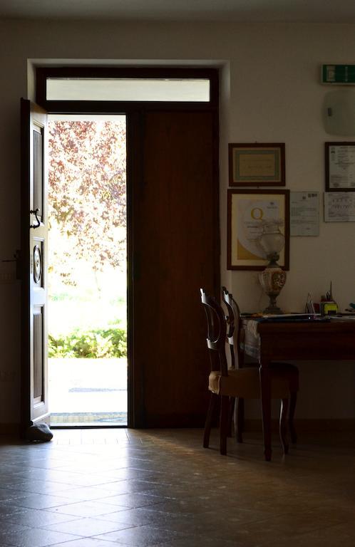 La Locanda Di Valbella Асти Экстерьер фото