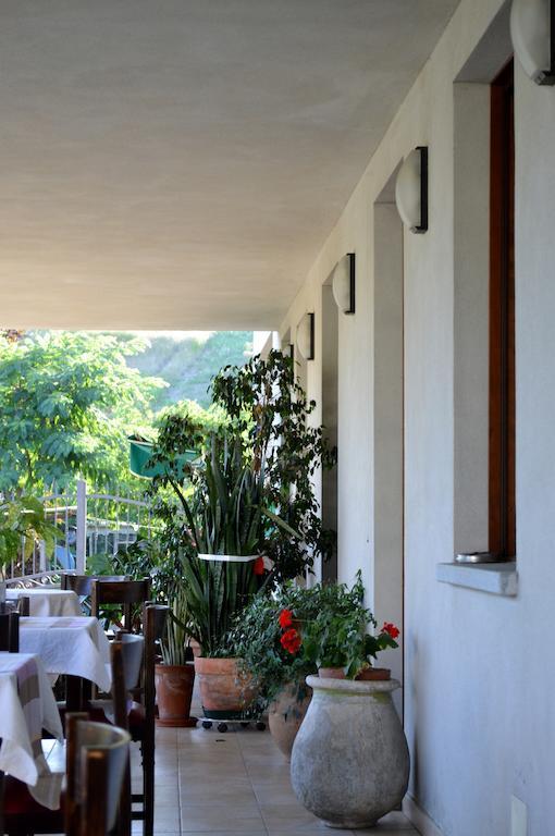 La Locanda Di Valbella Асти Экстерьер фото